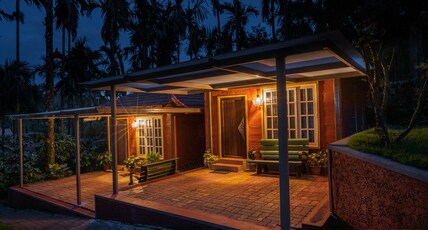 Coffee Gudda Resort Room Type - Queen Studio Room