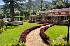 PrakritiLaya Nature Homes (A Vegetarian & Non Alcoholic homestay)