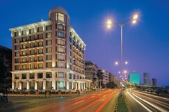 Intercontinental Marine Drive