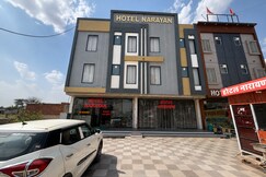 Hotel Narayan.
