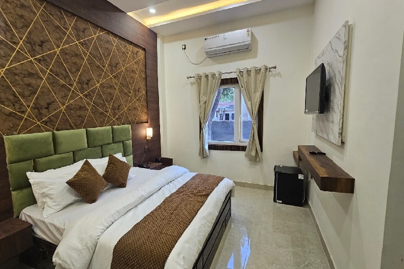 Triveni International - Tap to explore photos