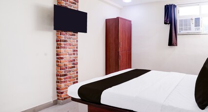Hotel O poonam Room Type - Classic