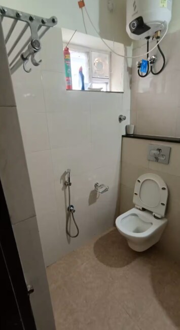 Cozy Nest - 3BHK - Tap to explore photos