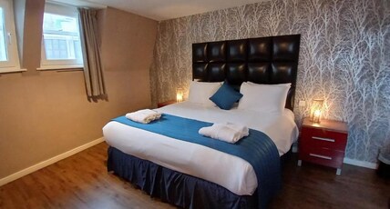 Royal Hotel Cardiff by Belvilla Room Type - Standard Double Room