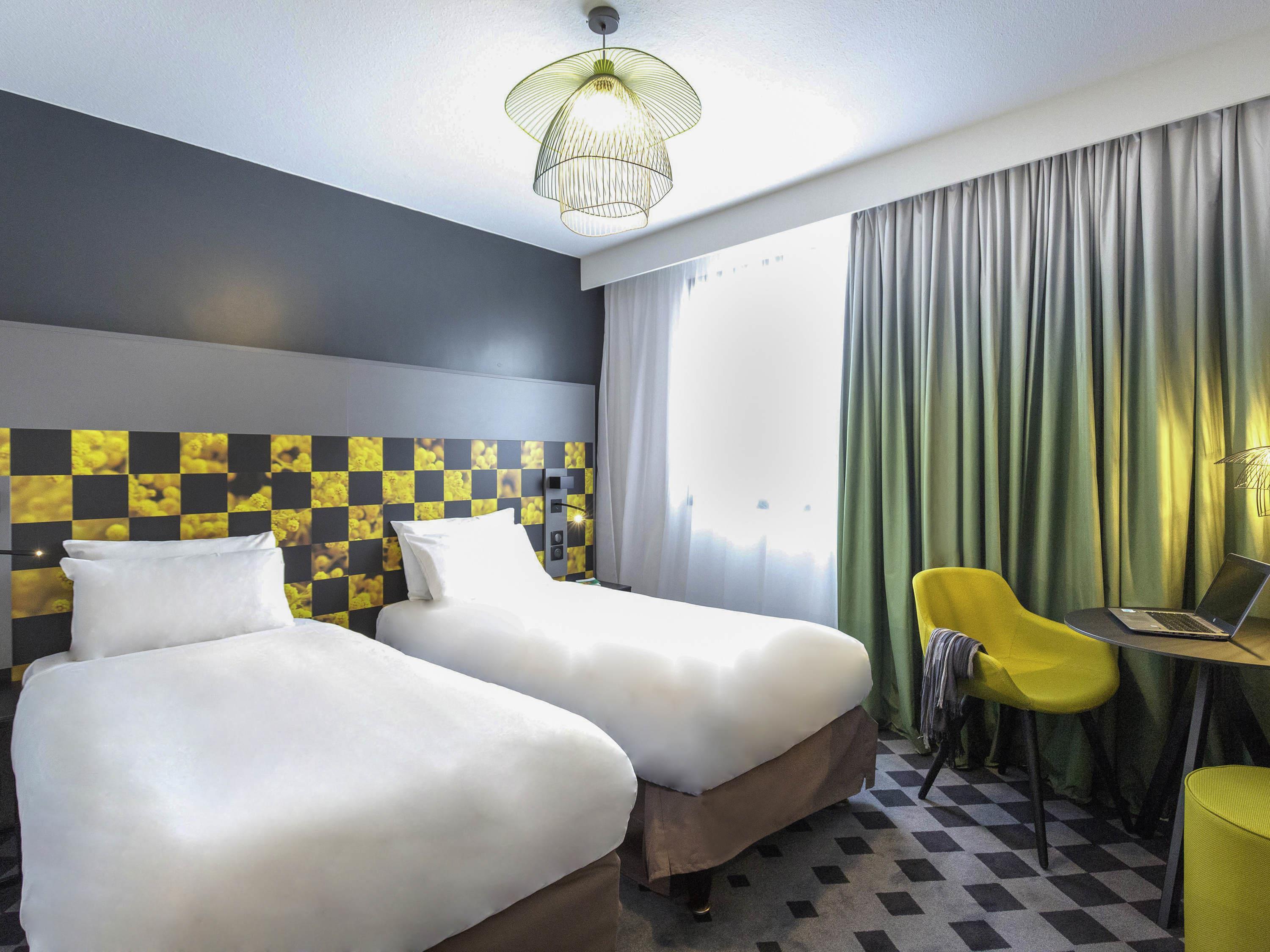 Mercure Hyeres Centre Hotel - Tap to explore photos