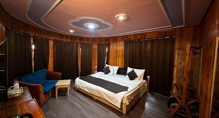 Grand Gurez Room Type - SUPER DELUXE ROOM WITH MOUNTAIN 180 view