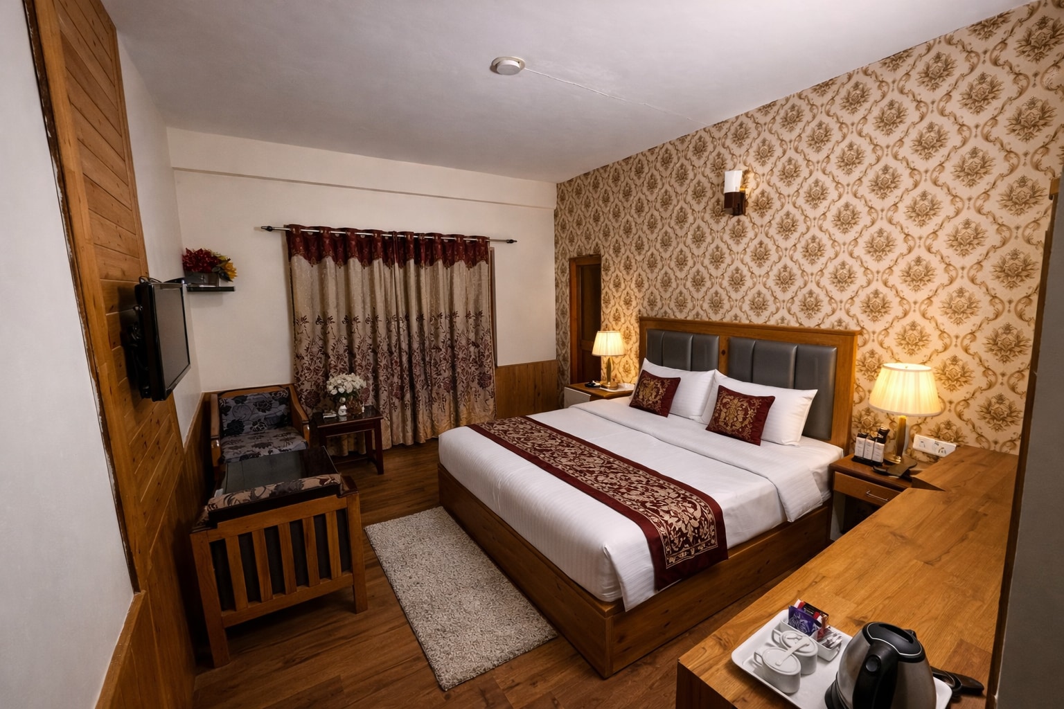 Manali Valley Resorts - Tap to explore photos