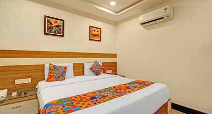 FabHotel Pratibha Grand - near Vijayawada Junction Room Type - Deluxe Room