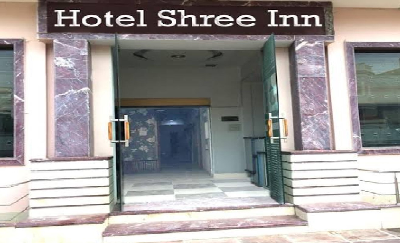 Hotel Shree Inn - Tap to explore photos