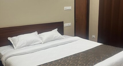 VYOM PARTY HALL AND ROOMS Room Type - VYOM VIHAAR