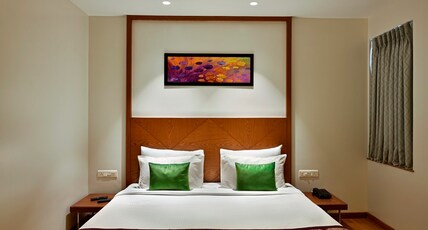 HOTEL LEAFIO MARIGOLD Room Type - Deluxe Large Room