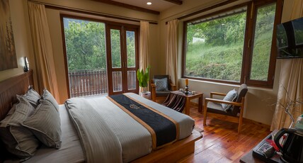 Barshaai Mountain Resort Room Type - Super Deluxe Room with Balcony