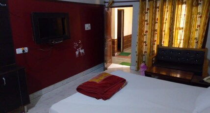 HotelTirupati Room Type - Tirupati AC Deluxe