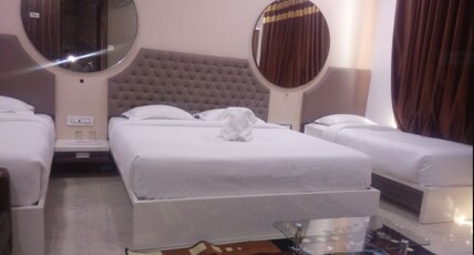 KAMAL PARADISE Room Type - Family Suite