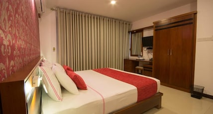 Ceyloni City Hotel Room Type - Deluxe Family Room Ceyloni City Hotel Room Type - Deluxe Family Room