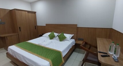 KANI'S INN Room Type - PREMIUM AC ROOM