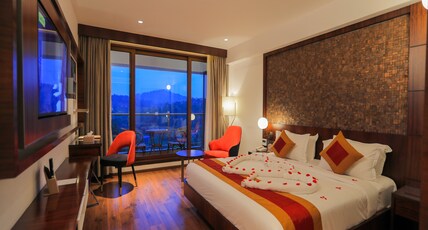 Saugandhika West Gate Room Type - Premium AC With Balcony