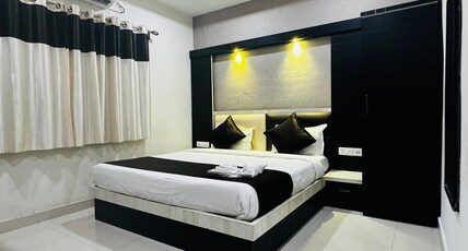 Hotel Aditya Jyoti Room Type - Classic Room - Complimentary Car Wash