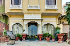 Dev Palace Paying Guest House