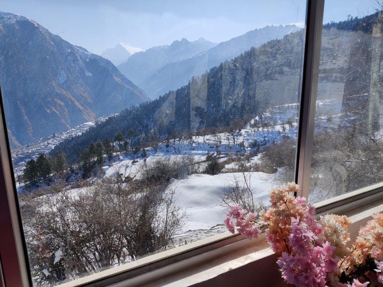 Snow Mount Hotel Auli - Tap to explore photos
