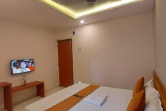 Hotel Kapish International