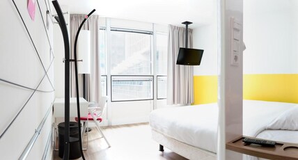 Qbic Amsterdam WTC Room Type - LARGE
