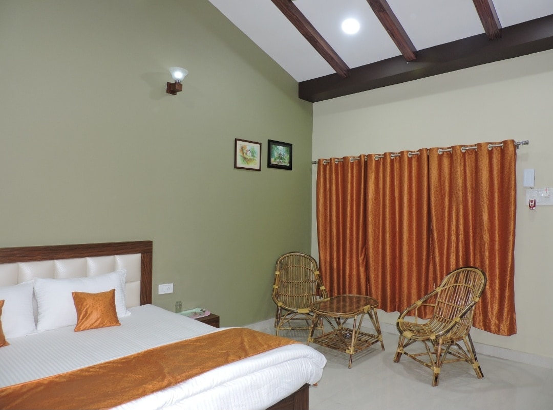 KP Woods Farm & Resort | Rooms & Restaurant - Tap to explore photos