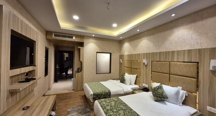 The Platinum Grand Mamta (Nearby Dal Lake) Room Type - Platinum Special Twin Bed Room