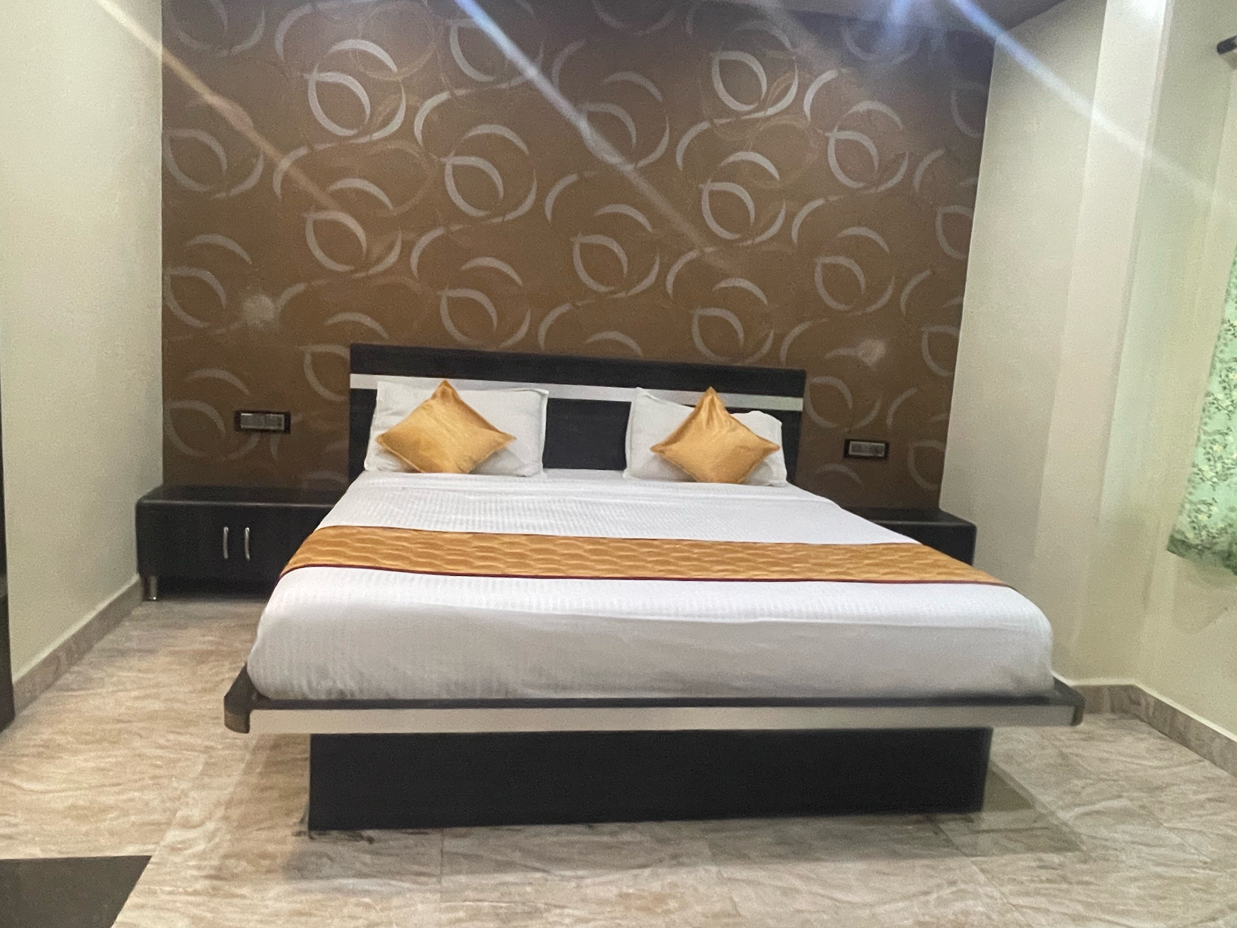 BAS Regency - Tap to explore photos