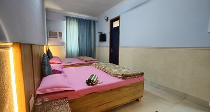 Hotel Palace Room Type - Deluxe Family Room