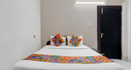 FabHotel Seven Inn Room Type - Deluxe Room