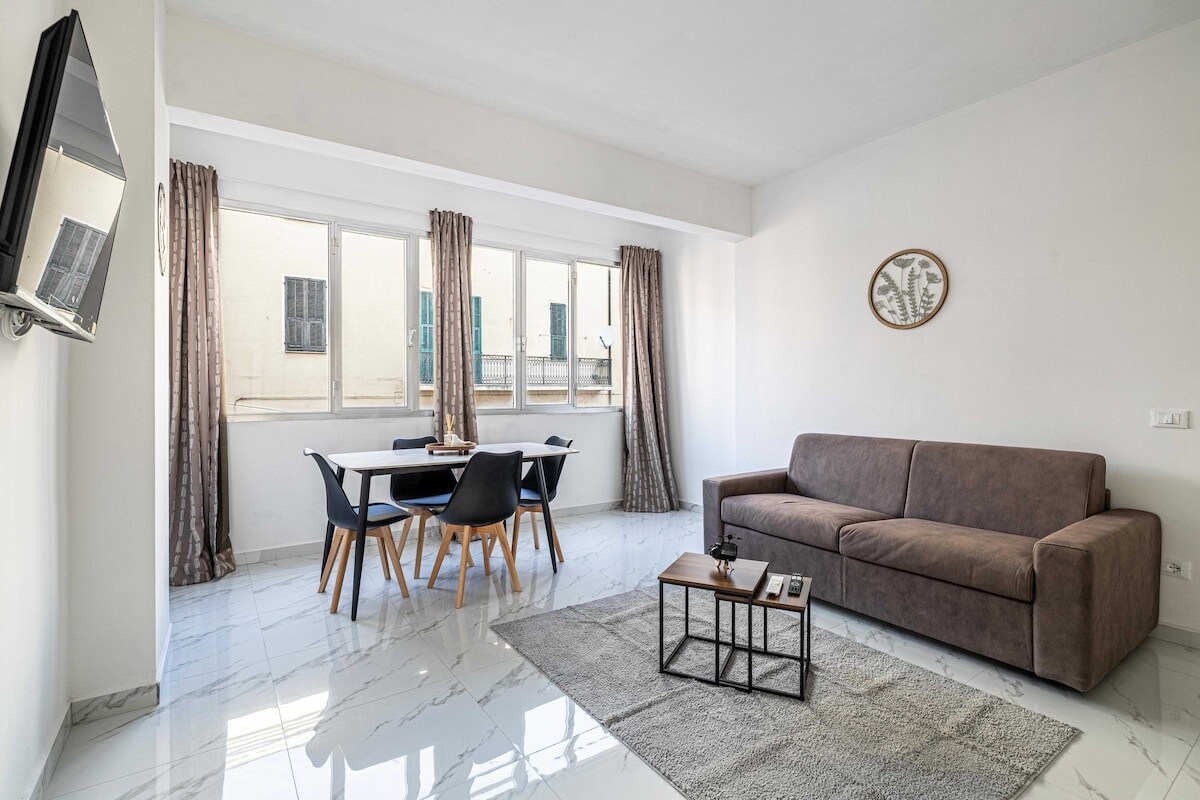 Central 1BDR/4P flat in Ventimiglia - Tap to explore photos