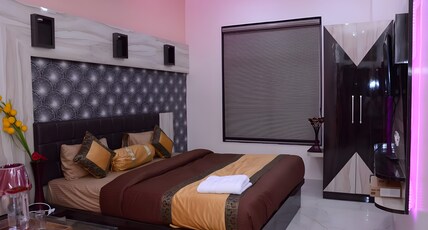 Hotel Singh Residency Room Type - Super Deluxe AC room