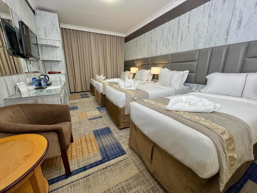 Zowar Alalami Hotel - Tap to explore photos