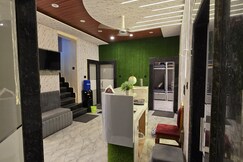 Kashi Vishram Palace