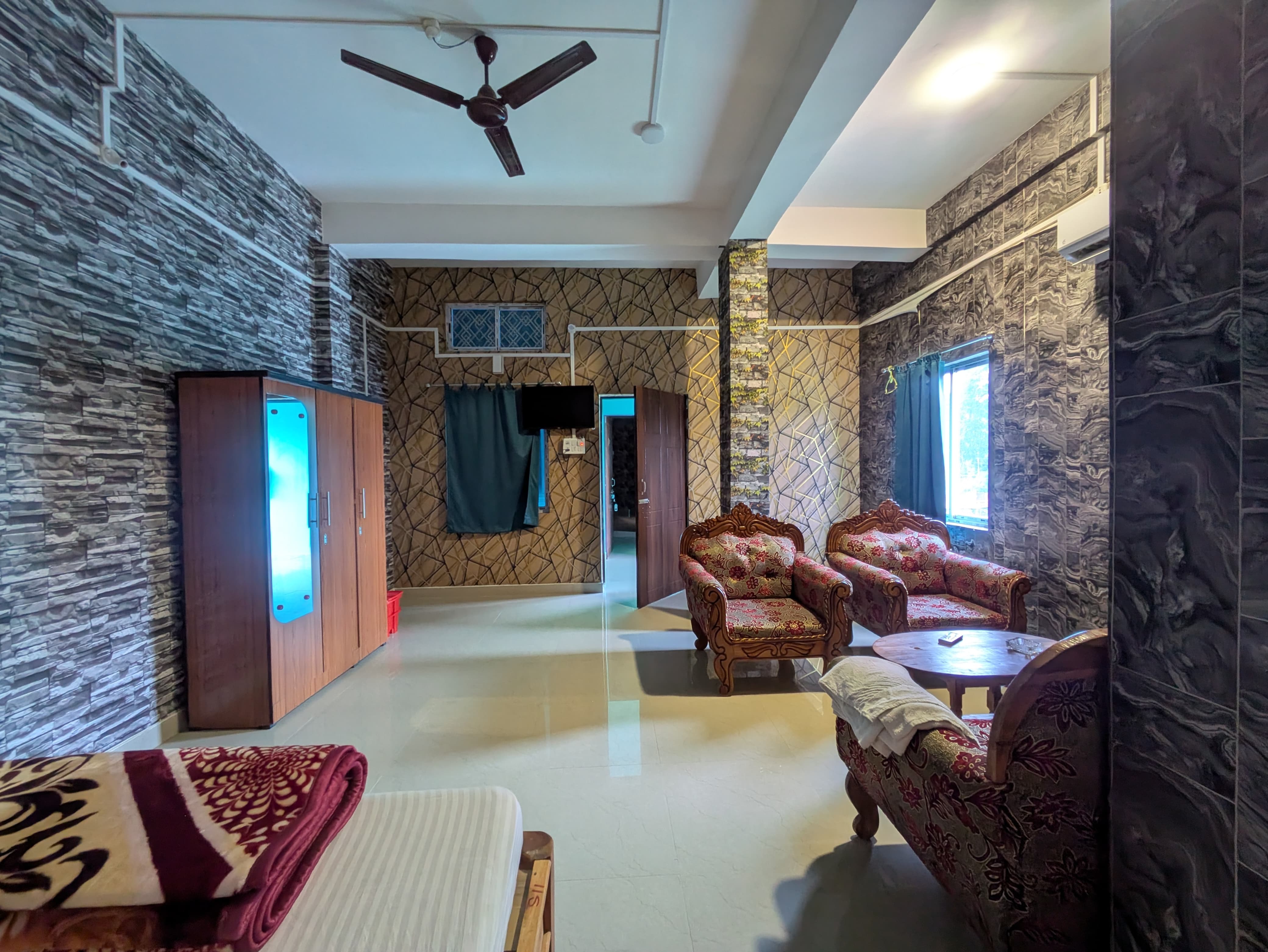 The Rani Guest House - Tap to explore photos