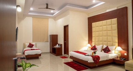 Hotel Red K Velvet Room Type - Suite Room Hotel Red K Velvet Room Type - Suite Room