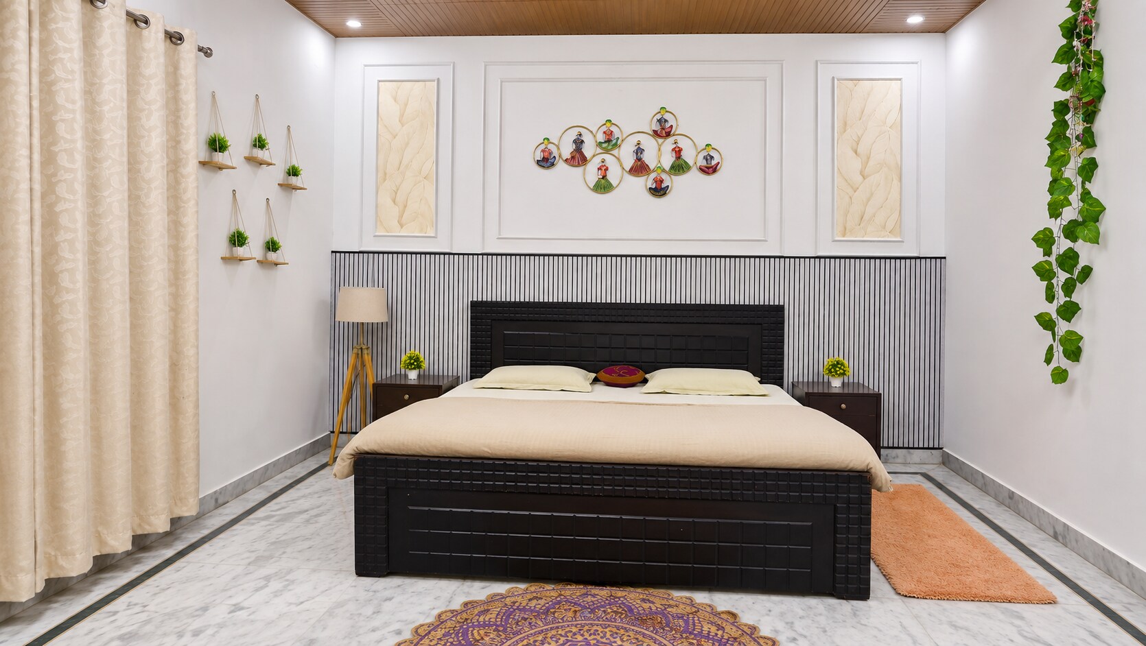 PalmVista Luxury villa Stay in Greater Noida - Tap to explore photos