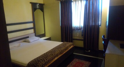 NEW HOTEL JANKI Room Type - AC Deluxe
