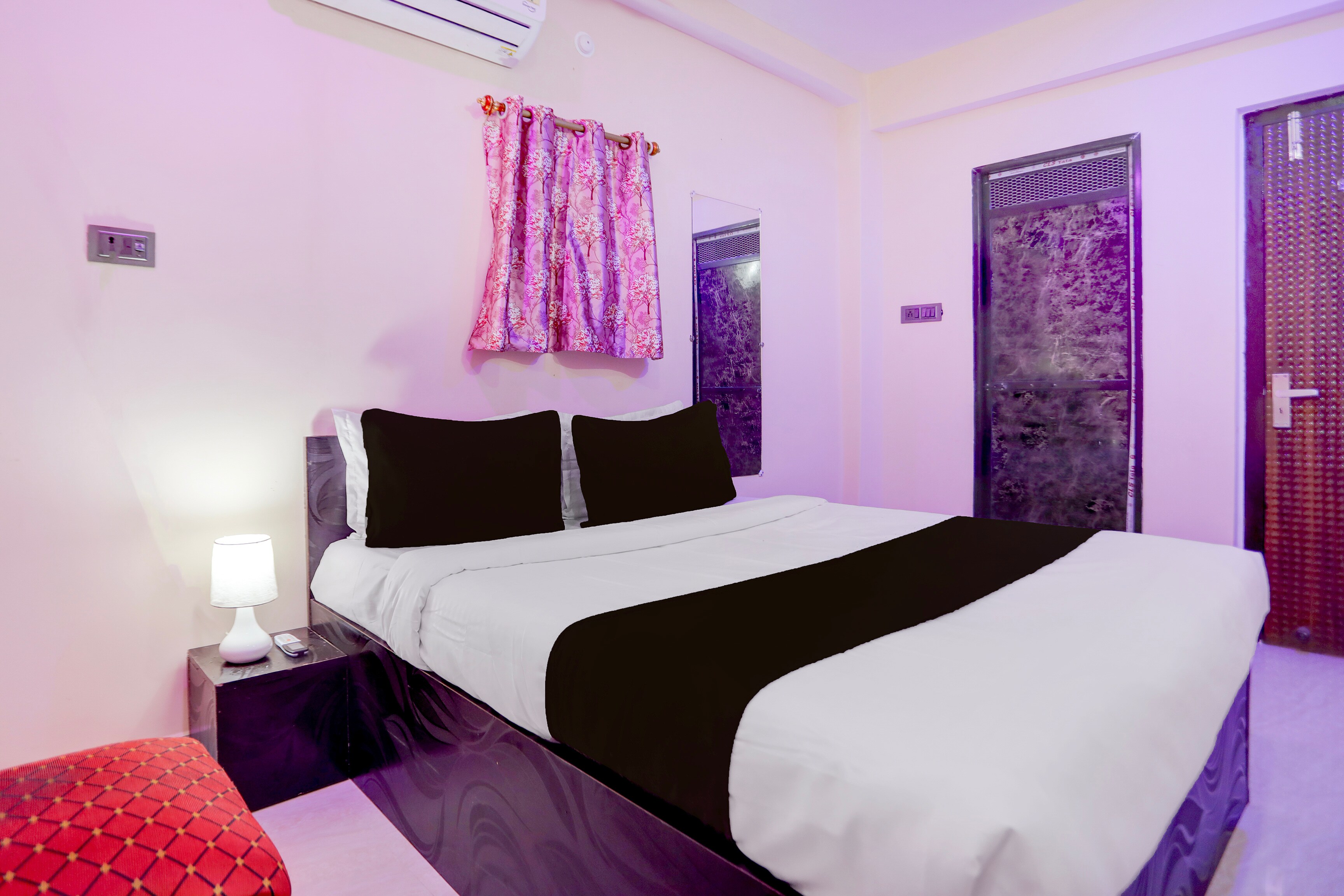 SPOT ON by OYO Hotel Ayush Inn - Tap to explore photos