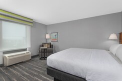 Hampton Inn & Suites by Hilton Lincoln - Northeast I-80