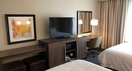 Hampton Inn & Suites by Hilton Ponca City Room Type - 2 QNS MICROWV FRIDGE NS
