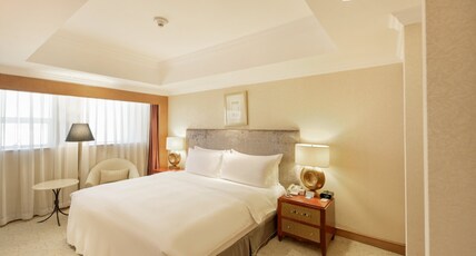 Crowne Plaza QINGDAO Room Type - 1 King Premium