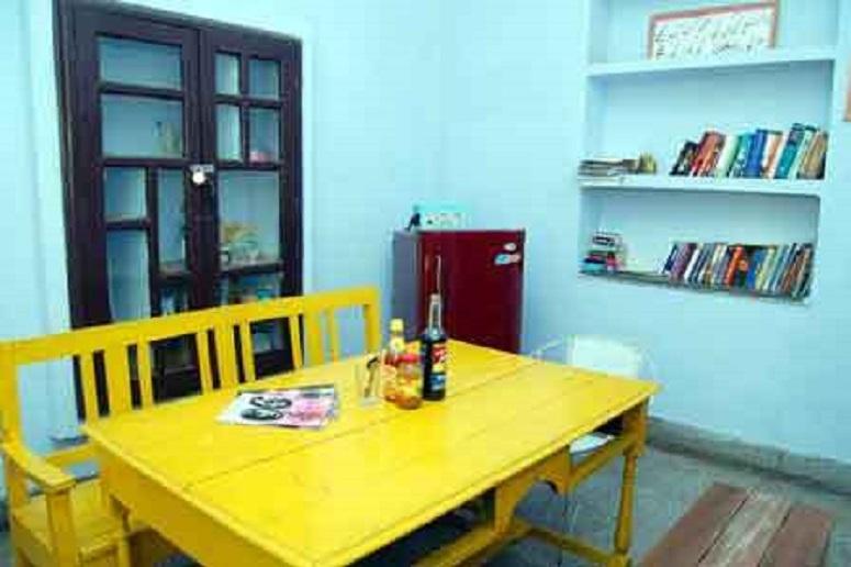 Lucknow Homestay - Tap to explore photos