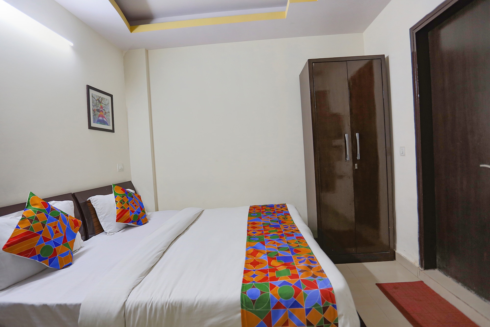 EDEN HOTEL near Apollo Hospital - Tap to explore photos