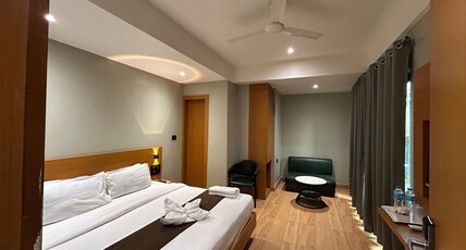 Hashtag Inn Room Type - Spacious Suite