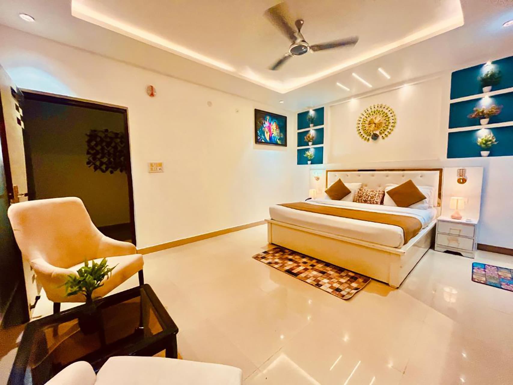 Elegence Resorts - Tap to explore photos