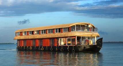 Pearl Spot Houseboat Room Type - 6 BHK-Deluxe Private Houseboat (AC Timing 9 PM to 6 AM)