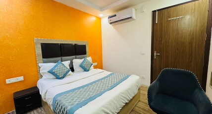 Hotel 7 Star Rohini Sector 20 Room Type - Deluxe