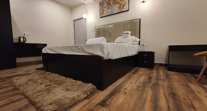 The Royal Inn Hotels and Banquet Room Type - Deluxe Room The Royal Inn Hotels and Banquet Room Type - Deluxe Room
